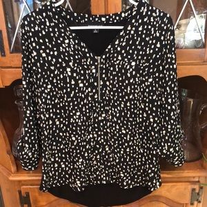 Medium Fortune & Ivy black and white top